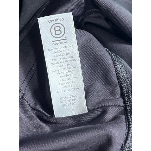 Athleta Run With It 14” Skort Skirt Womens Size 2X Black Pull On Stretch NEW - Picture 5 of 8